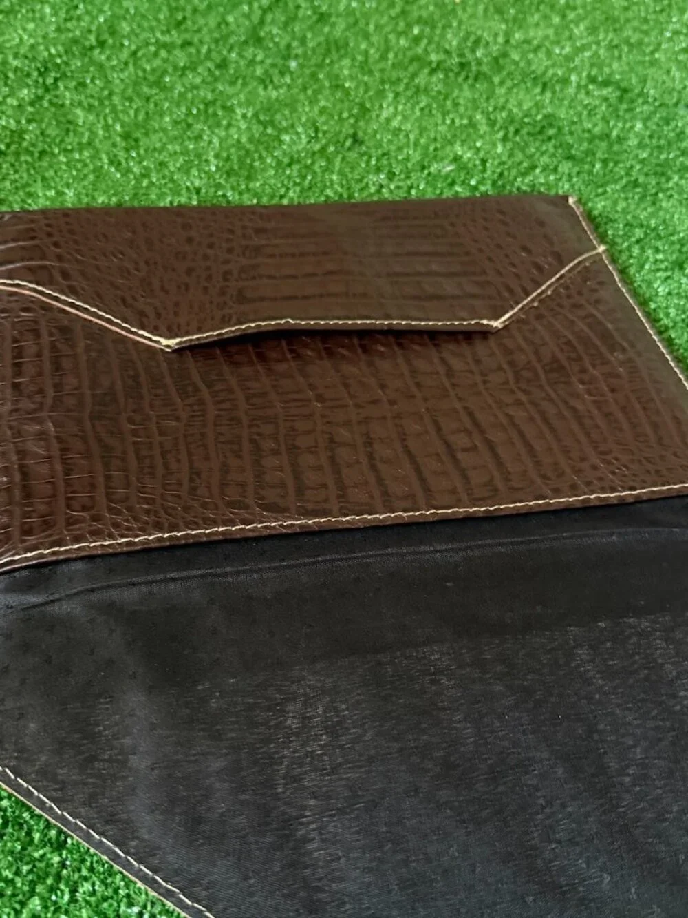 Ornare Brown Genuine Leather Croc Embossed Envelope Clutch Portfolio Purse Rare
